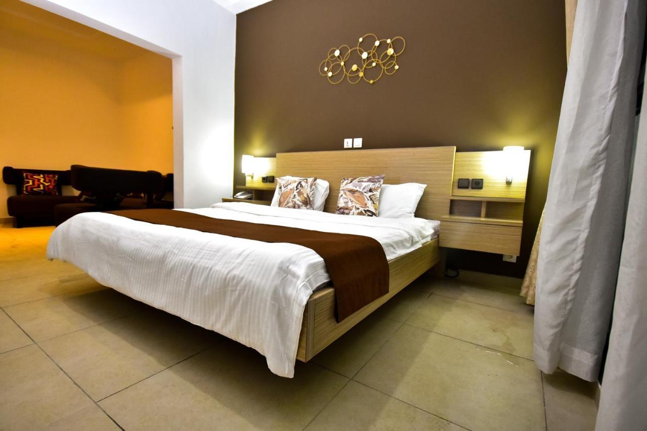 Robert'S Hotel Abidjan Kültér fotó