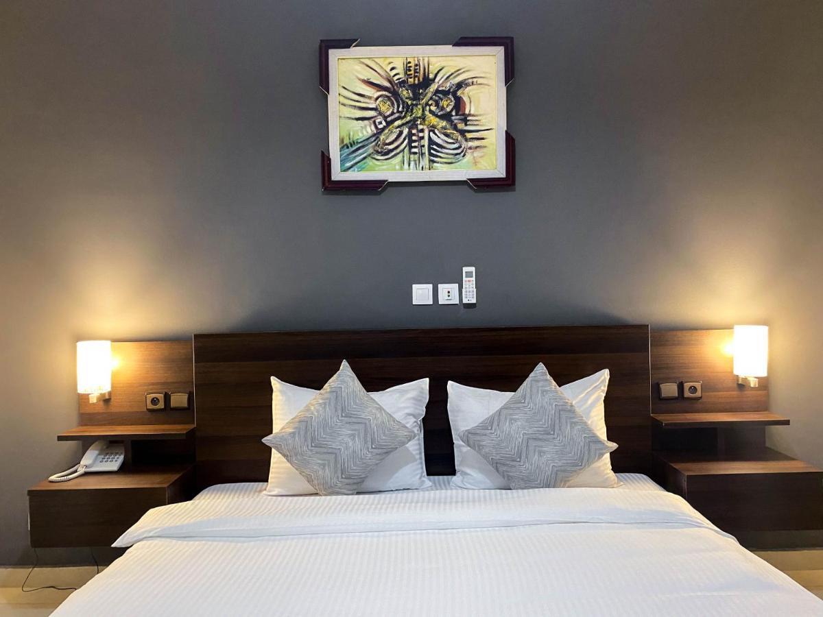 Robert'S Hotel Abidjan Kültér fotó