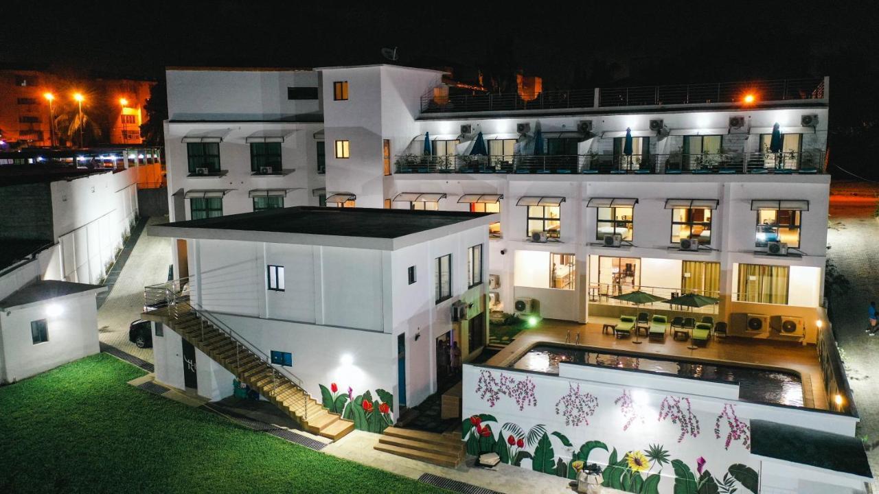 Robert'S Hotel Abidjan Kültér fotó