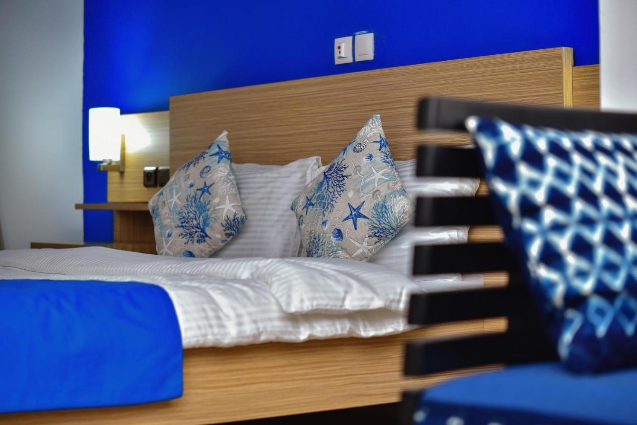Robert'S Hotel Abidjan Kültér fotó