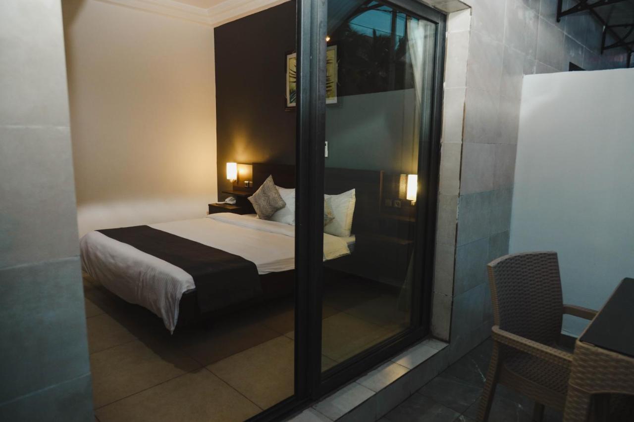 Robert'S Hotel Abidjan Kültér fotó