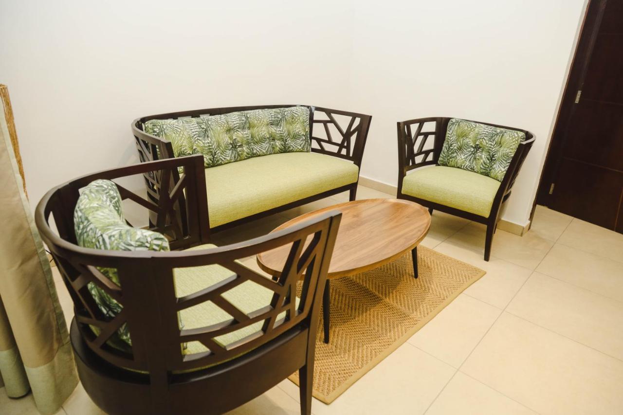 Robert'S Hotel Abidjan Kültér fotó