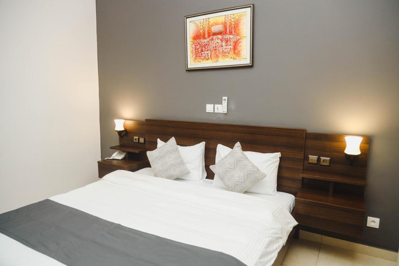 Robert'S Hotel Abidjan Kültér fotó