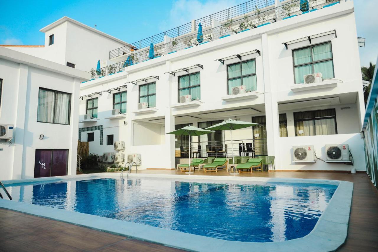Robert'S Hotel Abidjan Kültér fotó